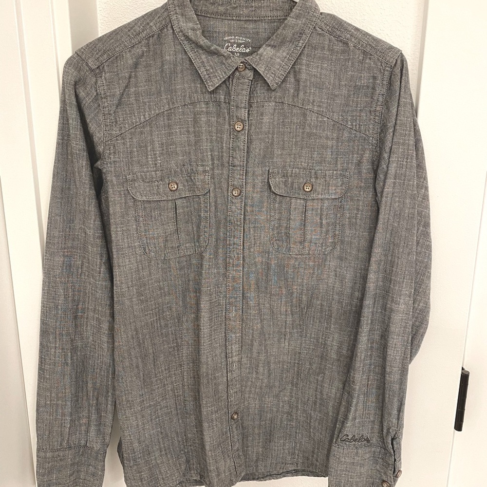 Cabela’s long sleeve button shirt (S) - Women’s